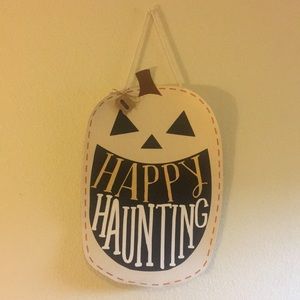Mud Pie Happy Haunting Halloween 🎃 Sign